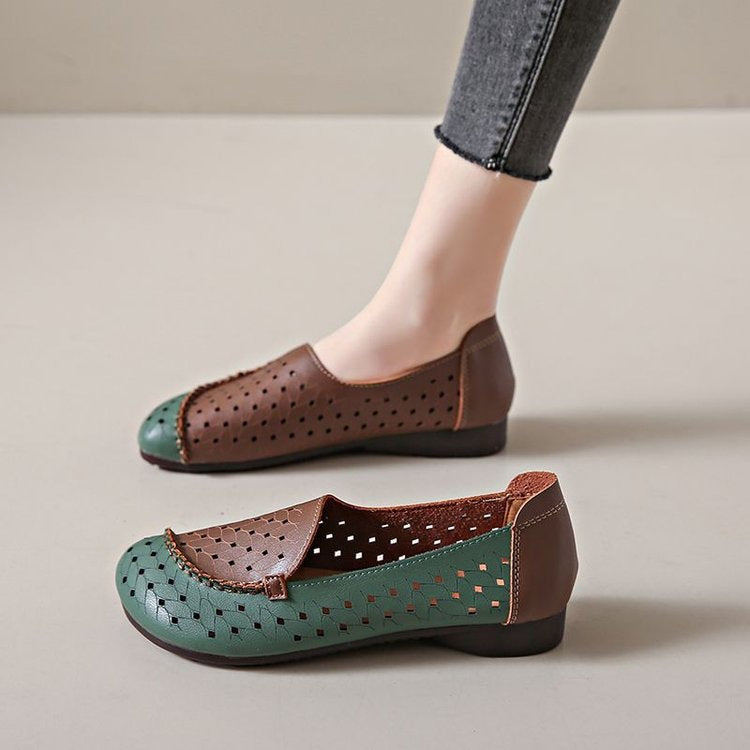 Dame Mokasiner lavet af perforeret læder med komfortabel indersål og fashionable design Stilla