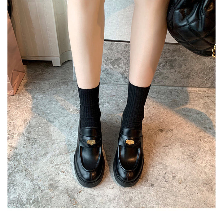 Dame luksuriøse slippers med elegant dekorativ spænde Stilla
