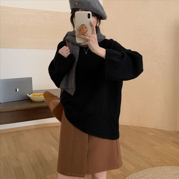 Kvinders oversized strikket sweater med bred skæring og fint materiale Stilla