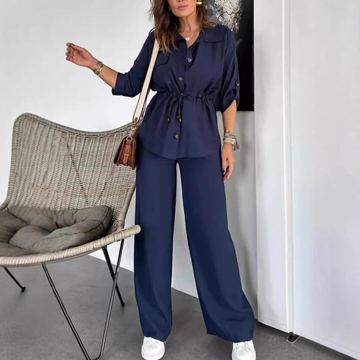 Dame mode skjorte med taljerbart design Stiila