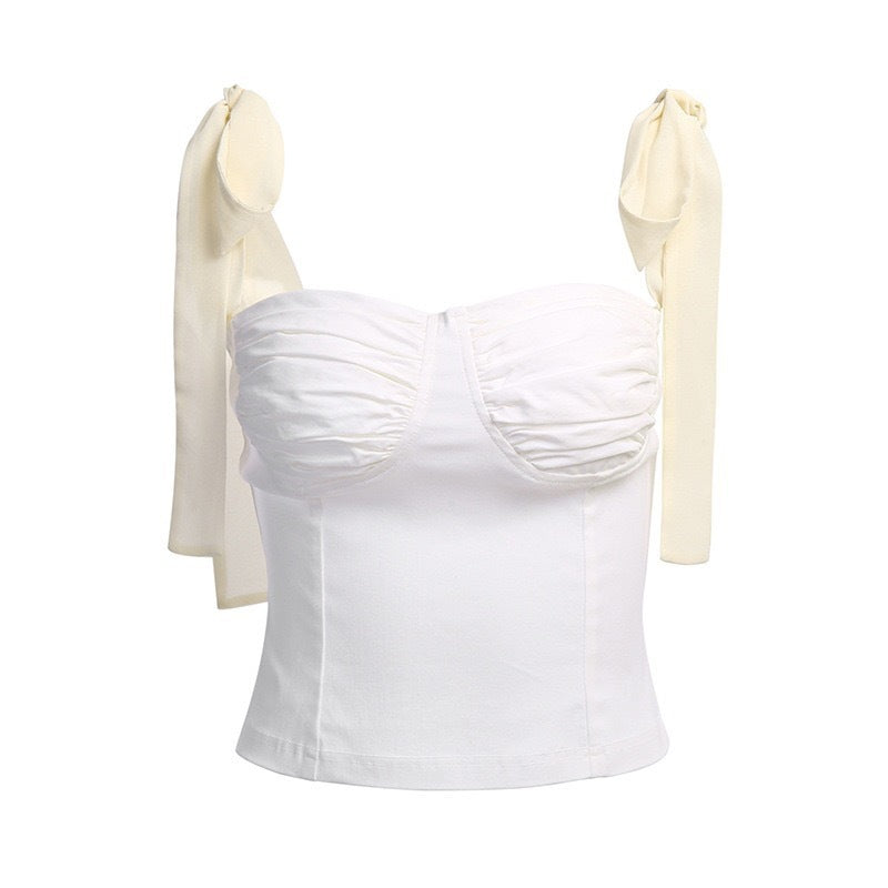 Dame bluse top med raffinerede stropper og elegant rynkning Skovae
