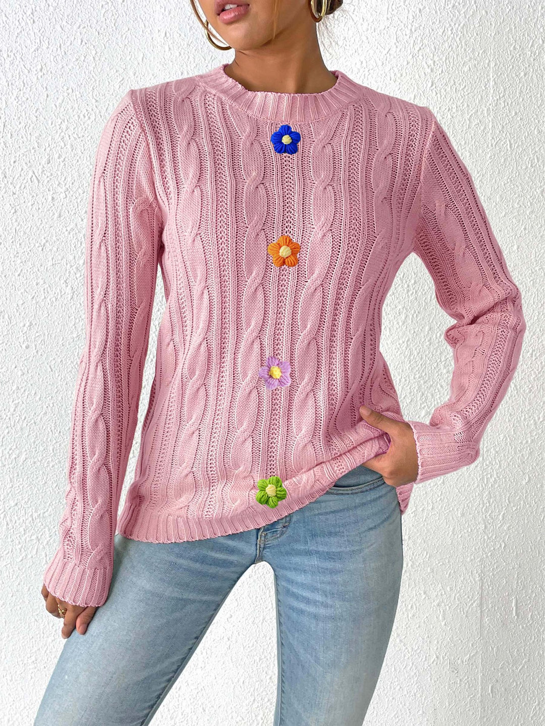 Dame striktrøje med florale applikationer og struktureret design Stilla