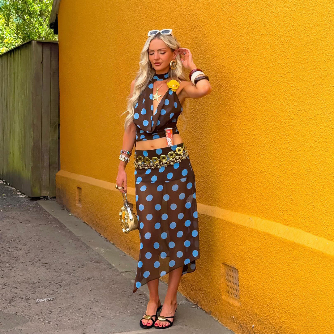 Dame strapless top med dyb V-hals og uforglemmeligt prikkedesign Skovae