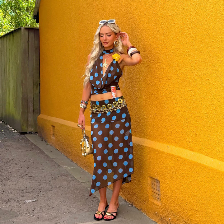 Dame strapless top med dyb V-hals og uforglemmeligt prikkedesign Skovae