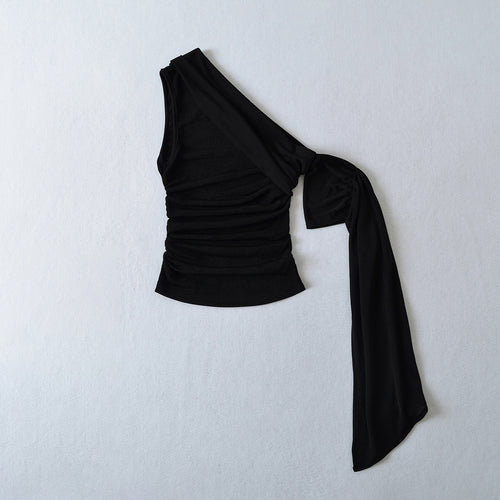 Dame asymmetrisk flæse top med elegant drapering detaljer Stilla
