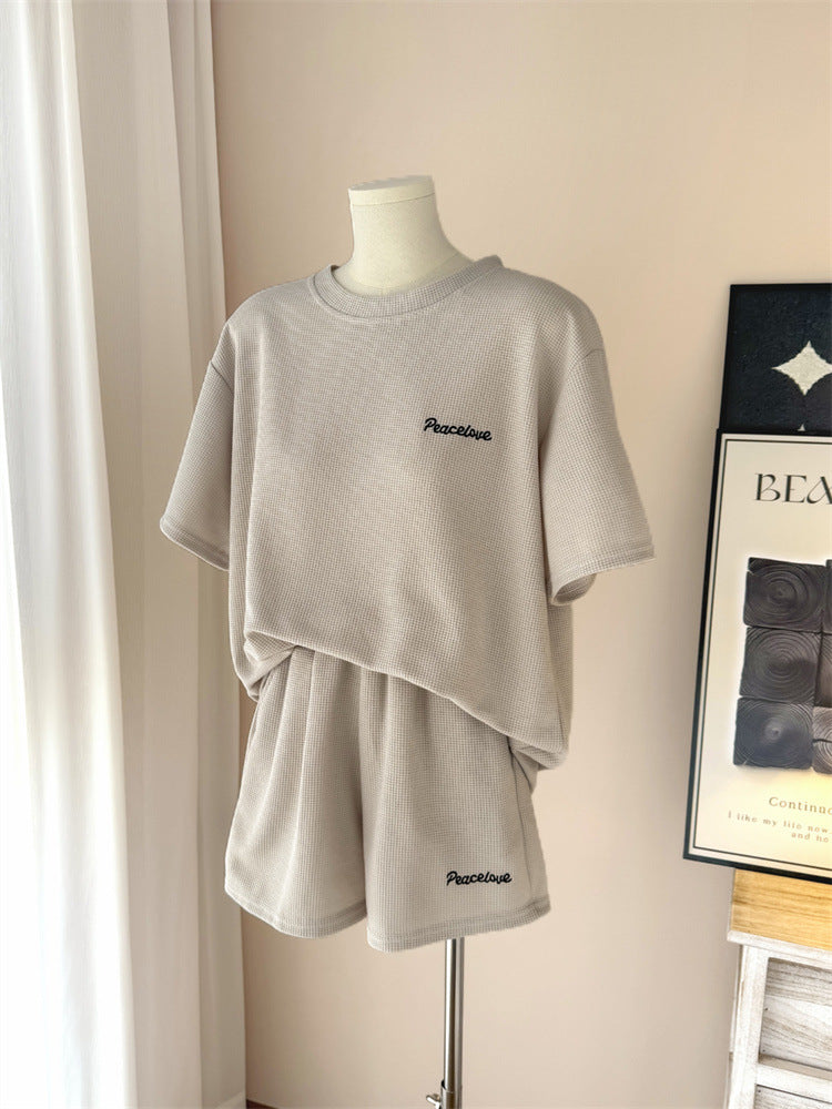 Femme Relaxed Waffle Knit Lounge Set Stilla