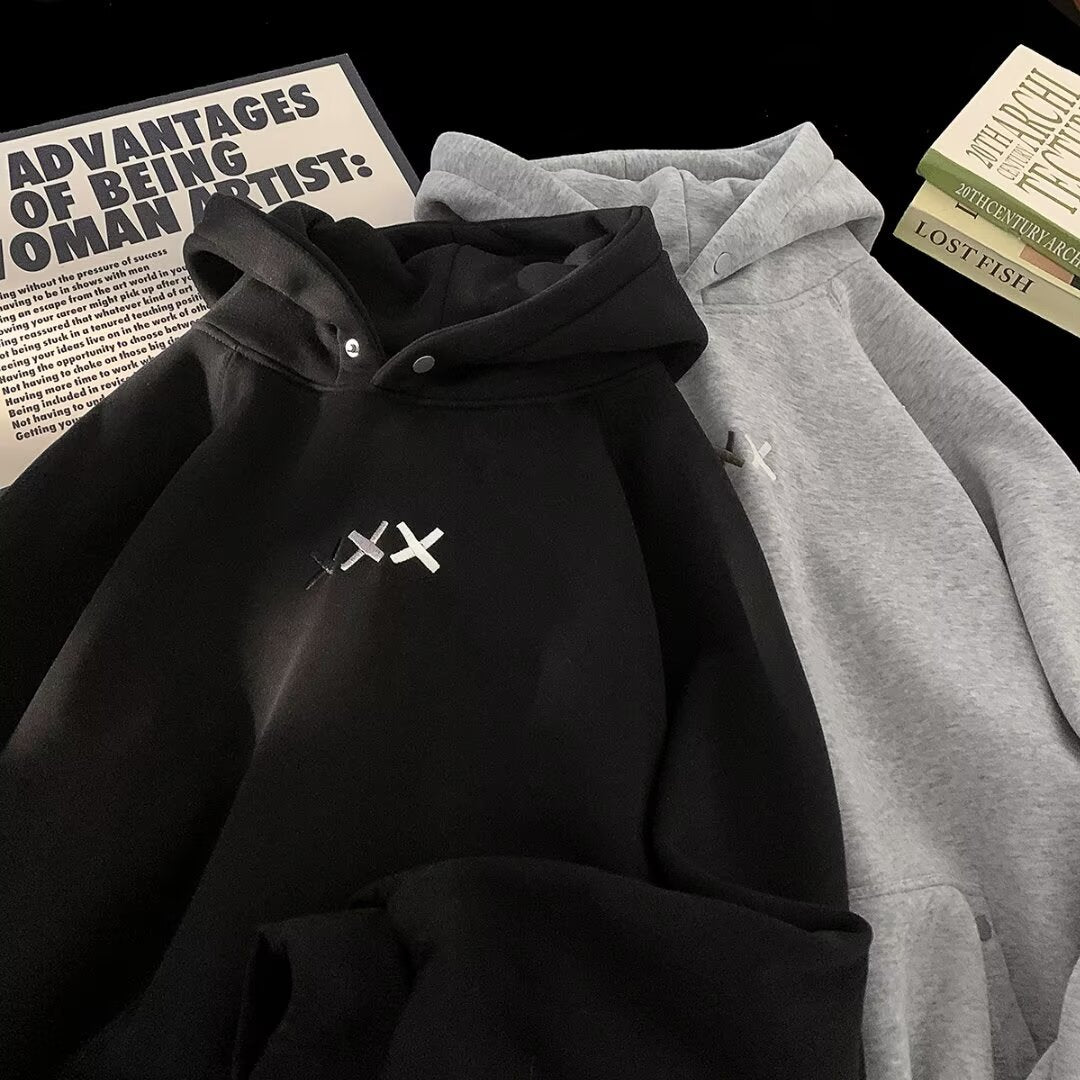 Dame mode sweatshirt med unik grafikdesign og afslappet snit Stilla
