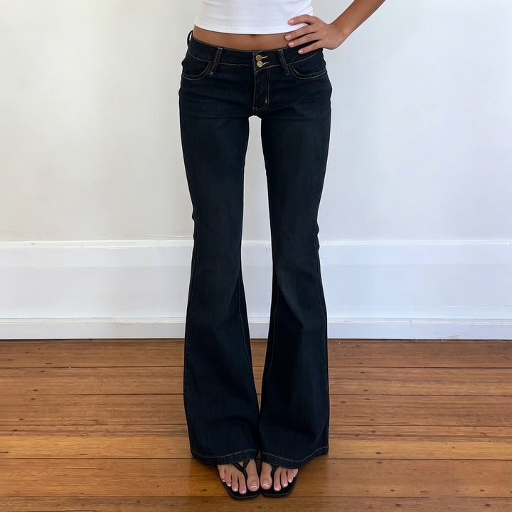 Dame Bootcut Jeans med høj talje og elegant sømføring Skovae