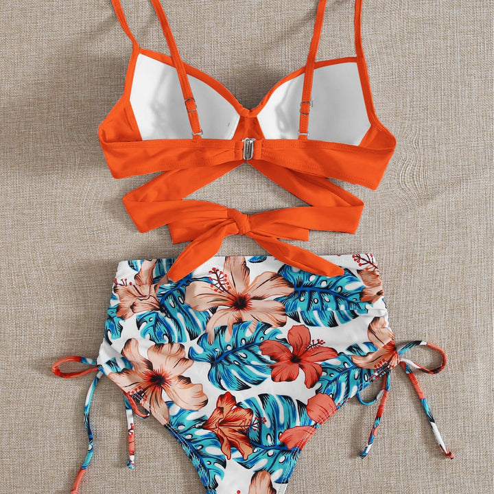 Dame bikiniset med justerbare stropper og legende blomsterdesign Stilla