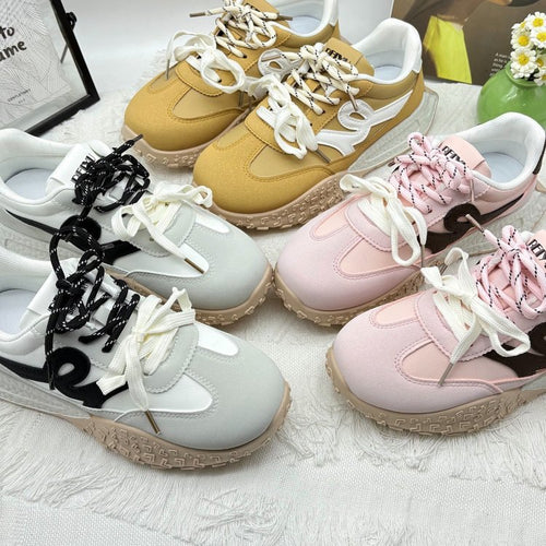 Dame Sporty Sneakers med moderne design Stilla
