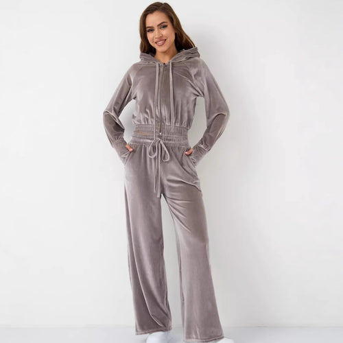 Dame mode velour loungewear sæt med cropped jakke og brede bukser Skovae