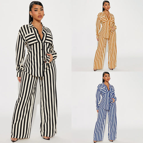 Dame Stribet Ensemble med oversized Skjorte og brede Bukser Stilla