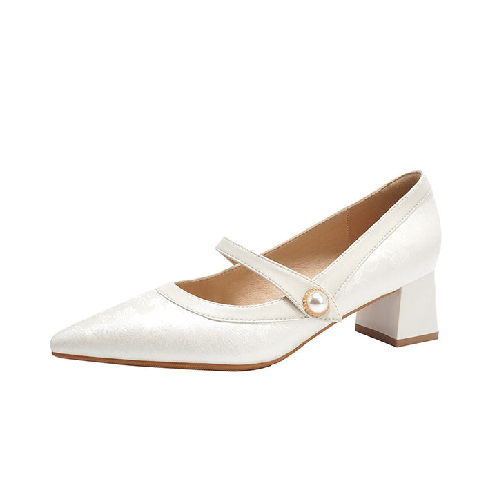 Damechic Pumps med spids tå og blokhæl med perledetalje Stilla