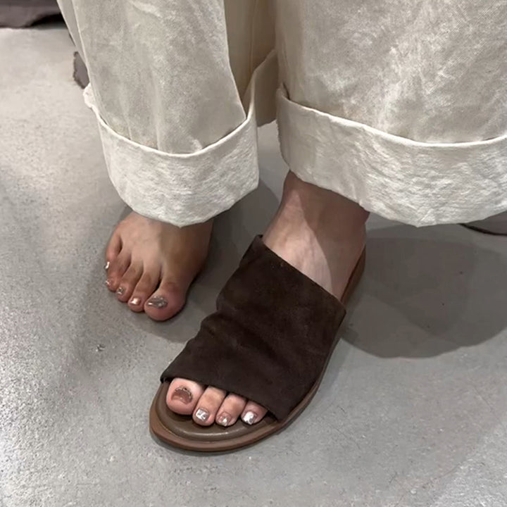 Dame wildleder rem sandaler med polstret indersål og justerbar rem Stilla