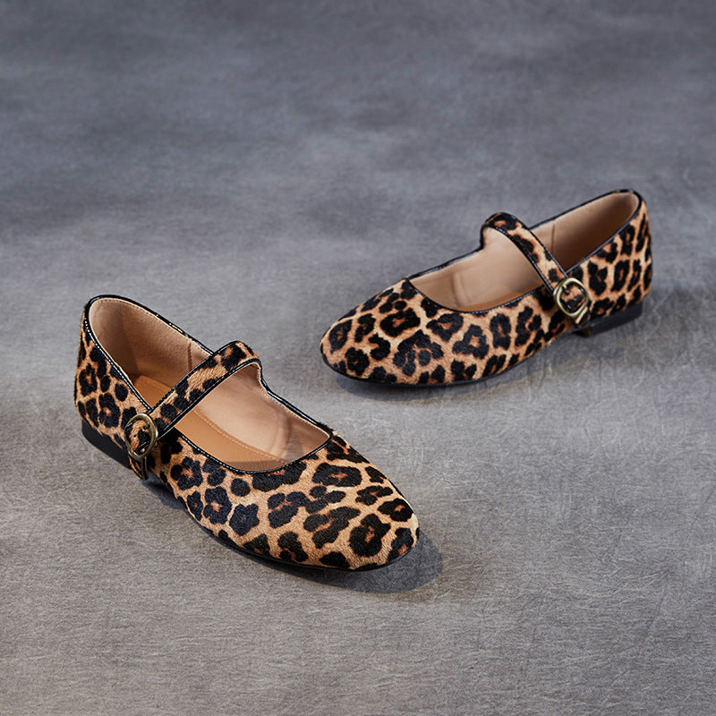 Dame Retro Mary Jane Flats Stilla