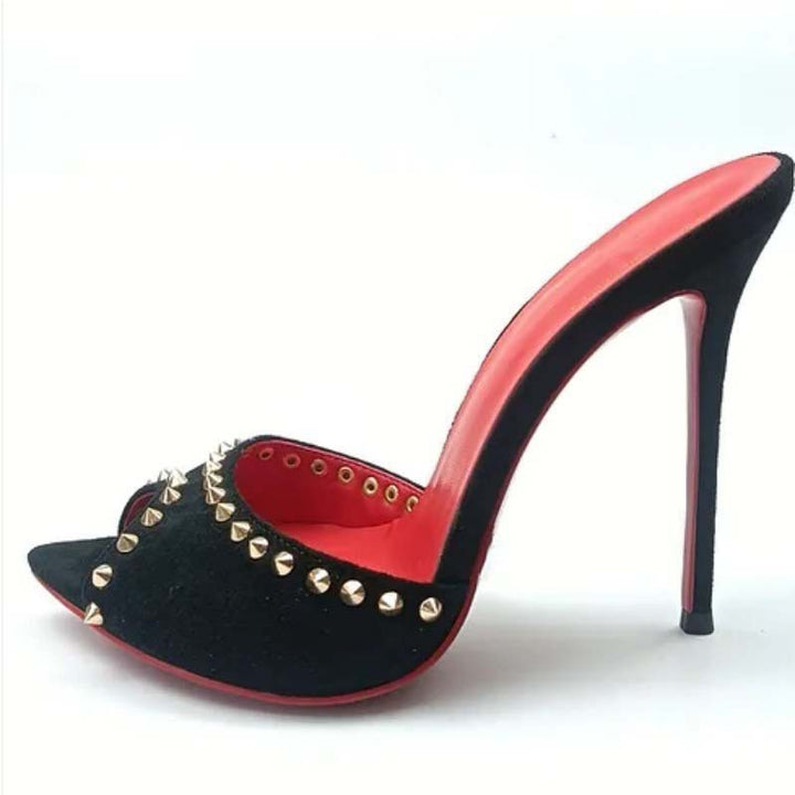 Femme Elegante Stiletto Slide Sandaler med Nittepynt Stilla