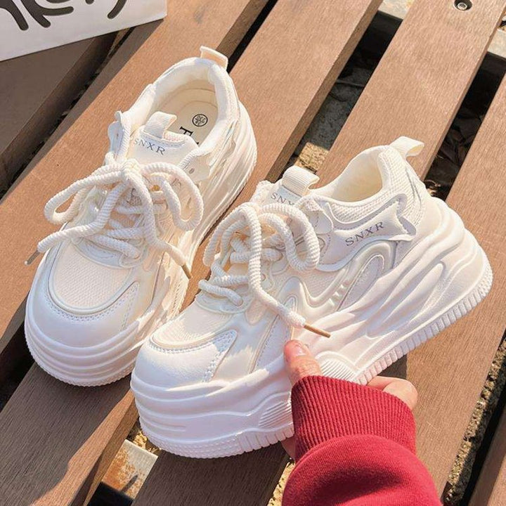Dame Sneakers med støddæmpende såldesign og åndbart overmaterialekombination Stilla