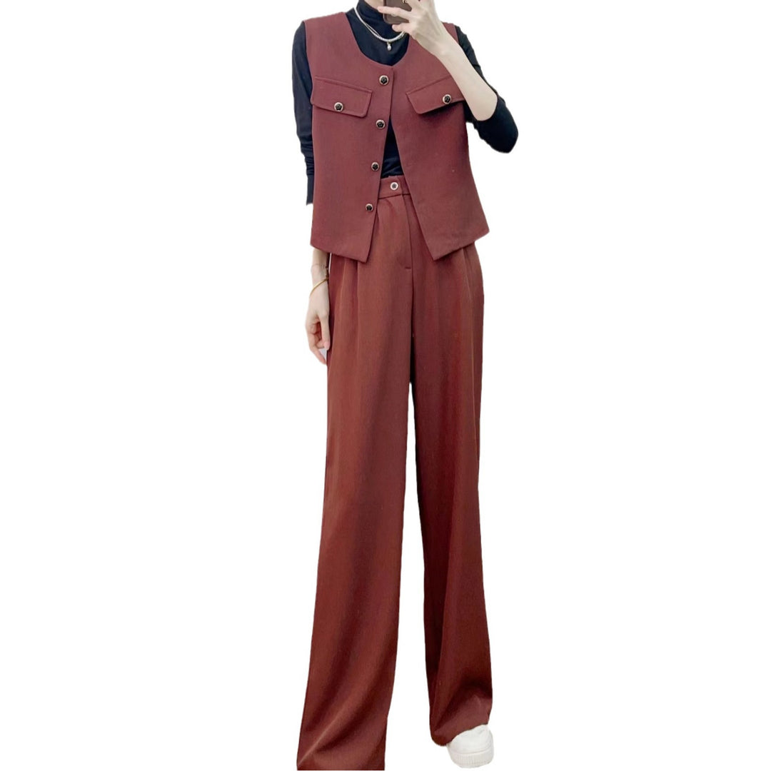 Damer Elegant Blazer-Bukser-Sæt med fint stof og fashionable knapdetaljer Stilla