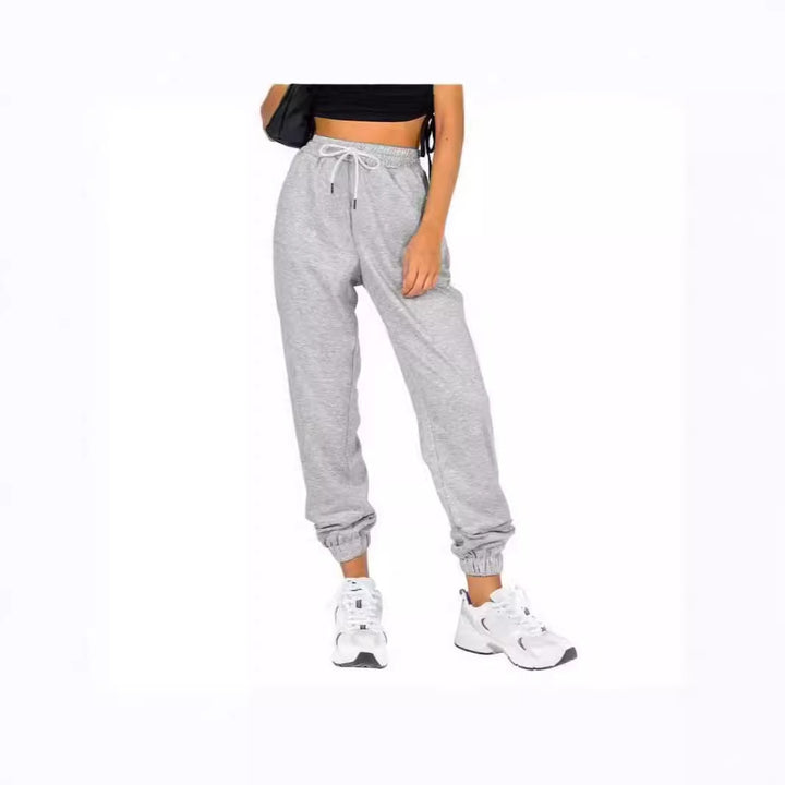 Kvindernes sporty sweatpants med praktisk snøre og elastisk linning Stilla