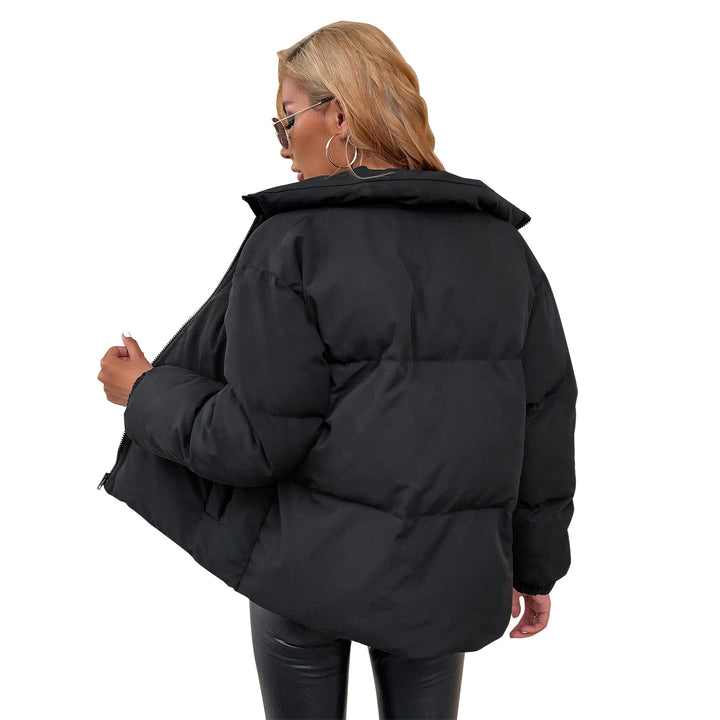 Kvinders letvægts quilted jakke i sporty look med praktisk lynlås Stilla