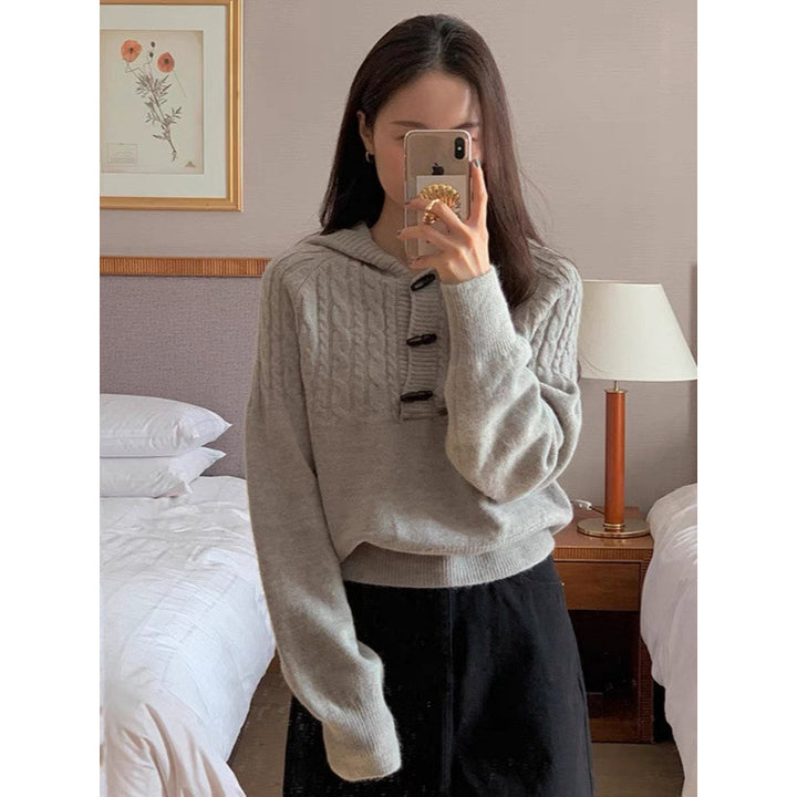 Kvinders strikket pullover med stor krave Stilla