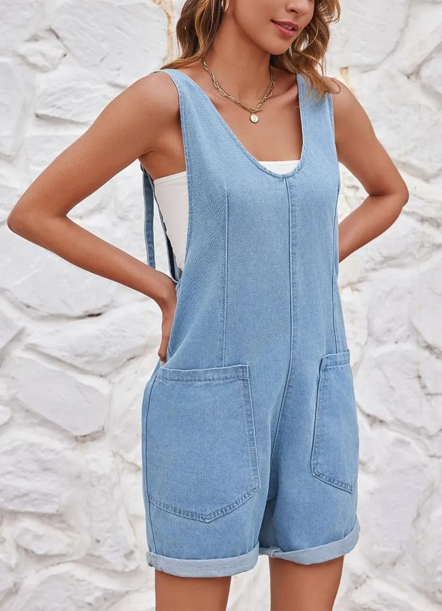 Dame afslappet Denim-overall med dyb V-udskæring og praktiske lommer Stilla