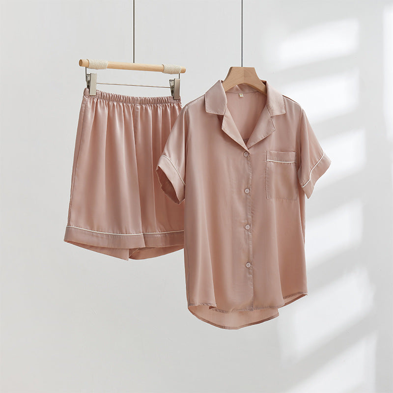 Dame Satin pyjamasæt med kortærmet bluse og elastisk talje Stilla