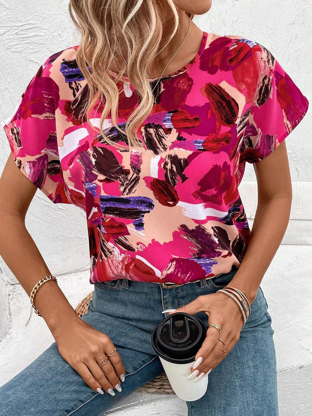 Damer løst T-shirt med kreativt farverigt penselstrøgsdesign Stilla