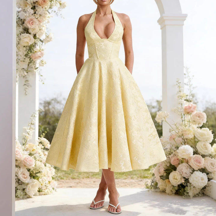 Damer Elegant Bryllupsdress med Sofistikeret Halterneck og Flydende Skørt Stilla