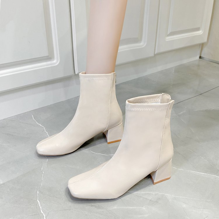 Dame Ankle Boots med spids tåområde og komfortabel blokhæl Stilla