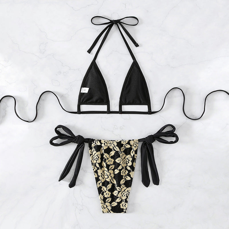 Dame triangel-bikini med raffinerede blomstermønstre og justerbare bånd Stilla