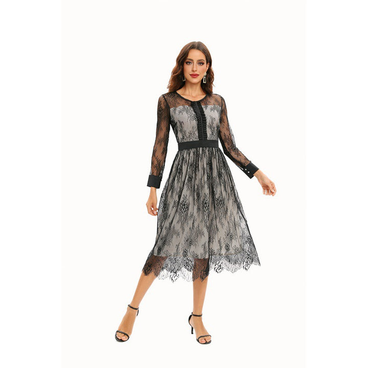 Femme Elegant Spids-Midi-Kjole med Gennemsigtige Indsatser Stilla