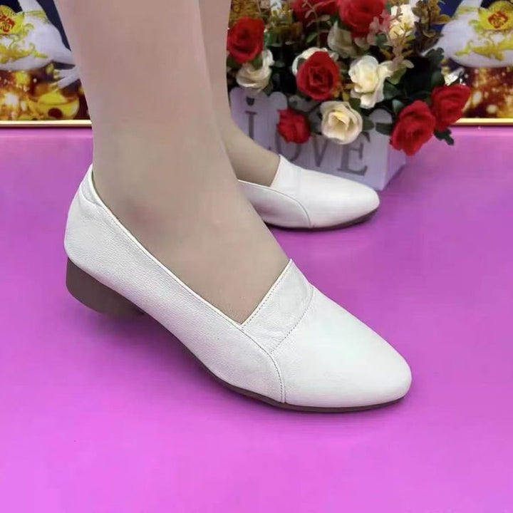Dame elegante Ballerinaer med stabile blokhæle og chic design Stilla