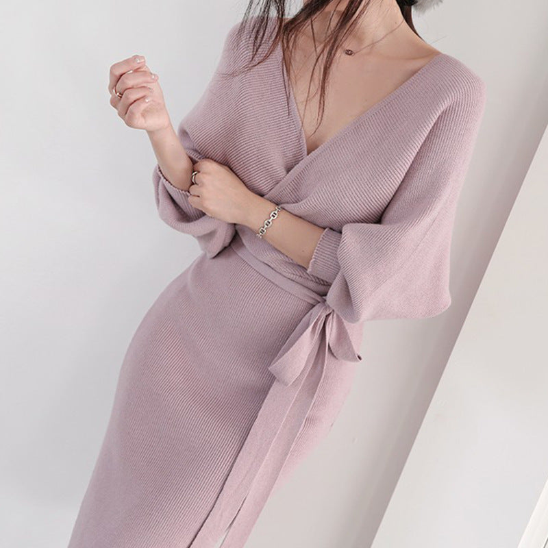 Femme V-hals-strik-midi-kjole Stilla