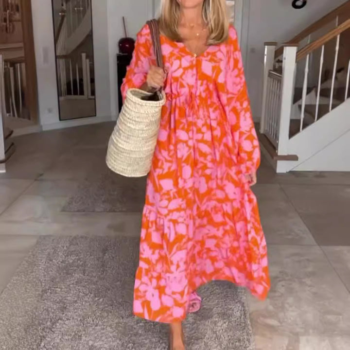 Dame maxikjole med raffineret snit og elegante detaljer Stilla