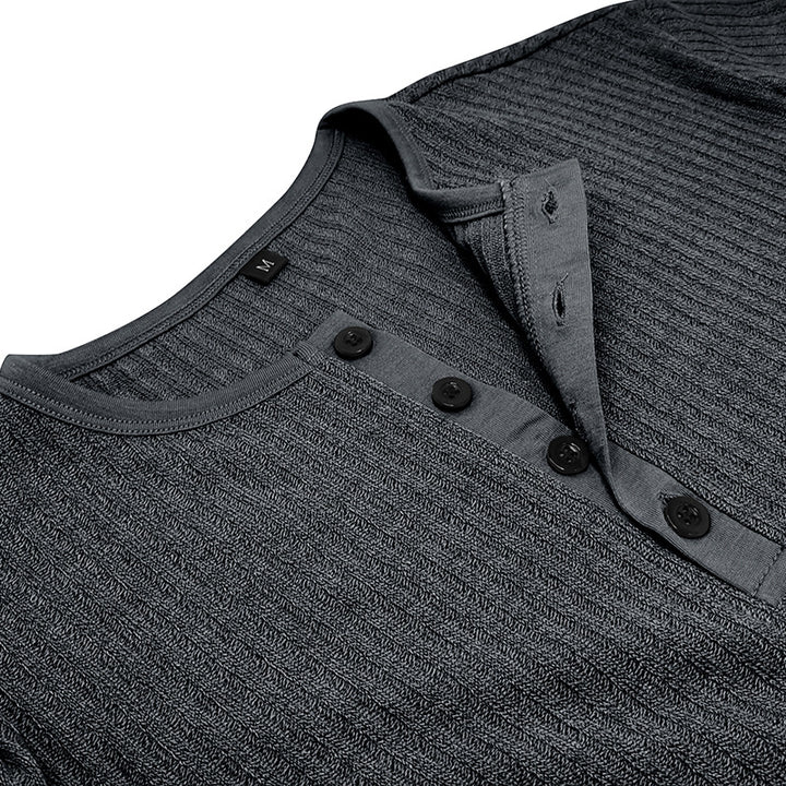 Herrer Kortærmet Henley-Shirt med struktureret design og stilfuld knaplukning Stilla