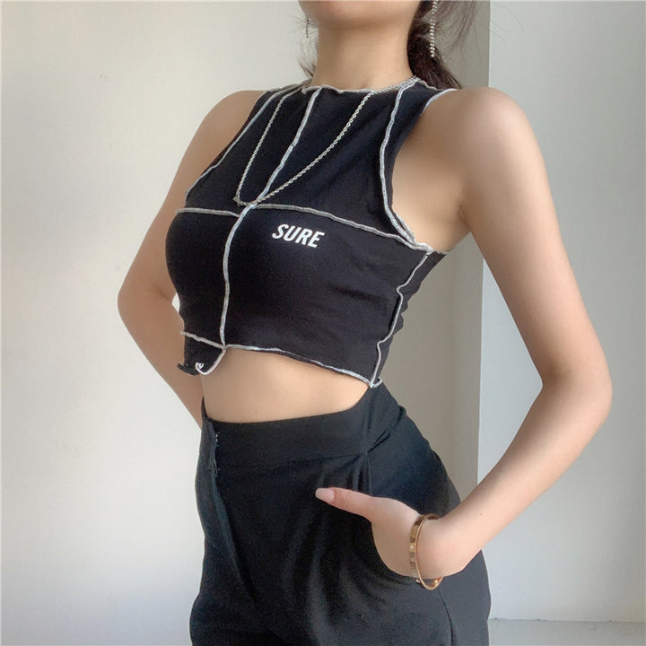 Dame Crop-Top med kreativ skæring og kontraststikninger Skovae