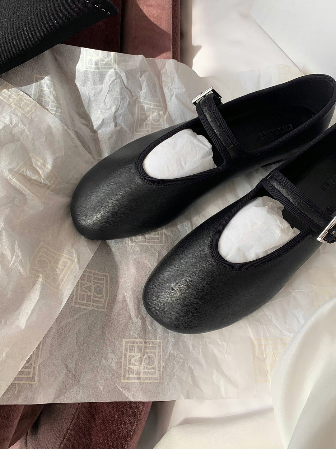 Dame Klassiske Mary Jane Ballerina Flats med justerbar rem Stilla