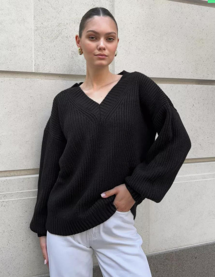 Damer afslappet sweater med v-hals og voluminøse ærmer Stilla