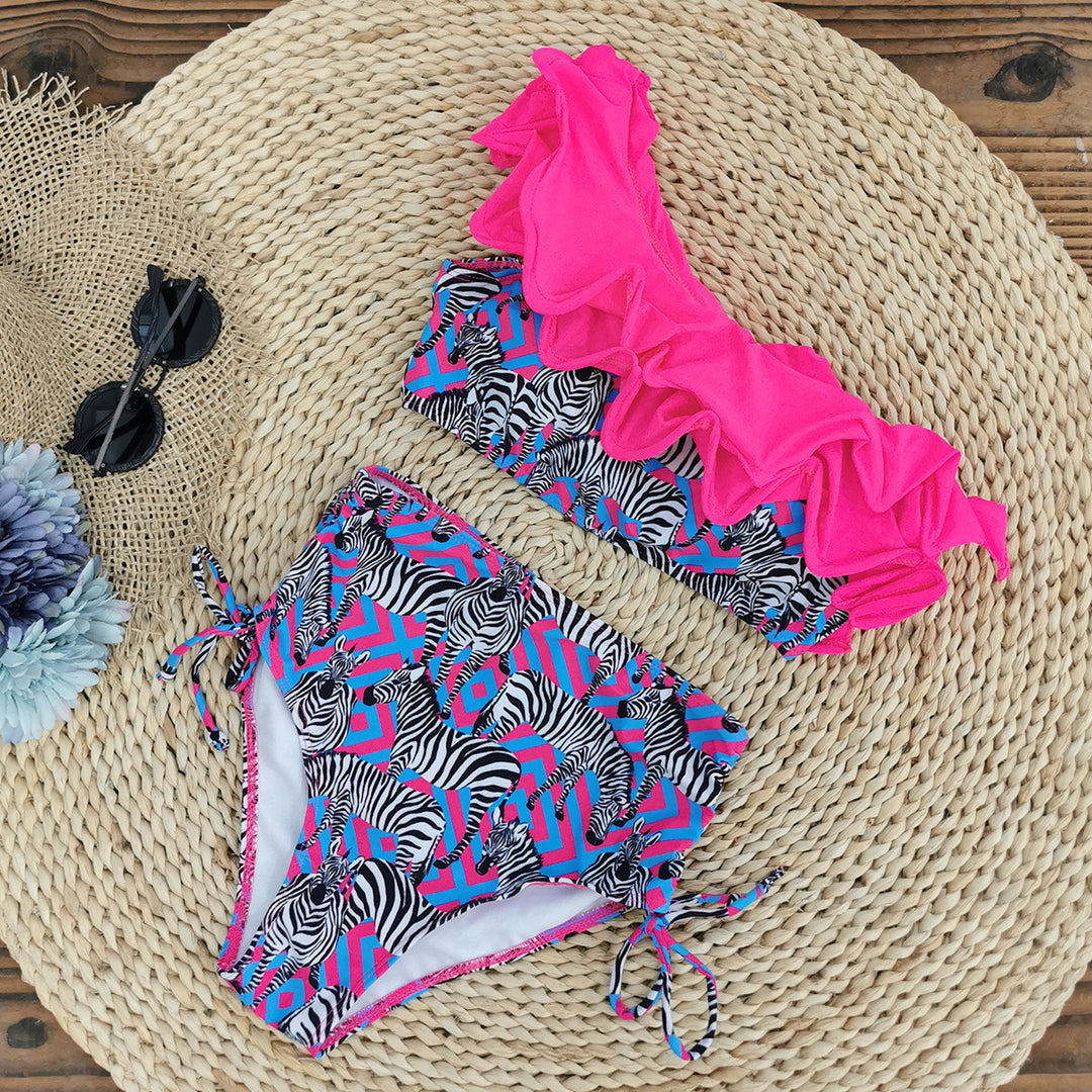 Dame bikini-sæt med voluminøse flæsedetaljer og trendy zebra-mønster Stilla