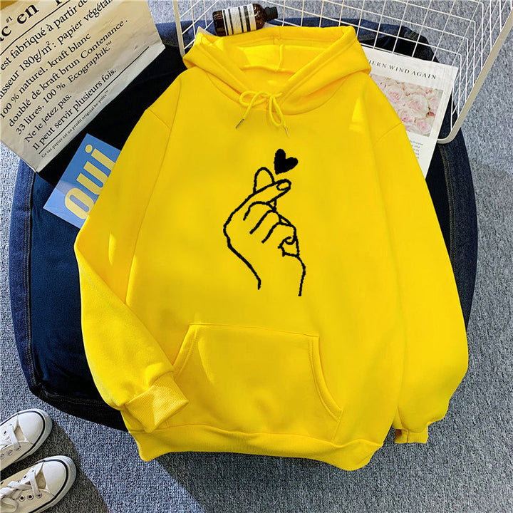 Kvinders hoodie med kreativ håndgrafik Skovae