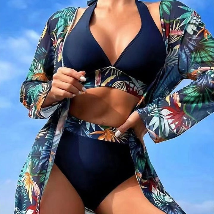 Dame bikinisæt med elegant kimono og blomstermønster Stilla