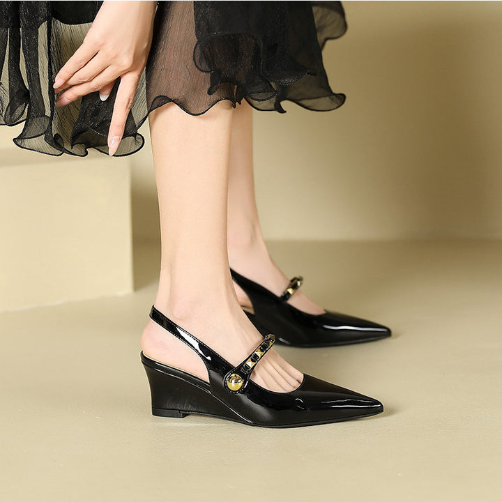 Dame Wedge Slingback Hæle med dekorativt Rem-detajle Stilla