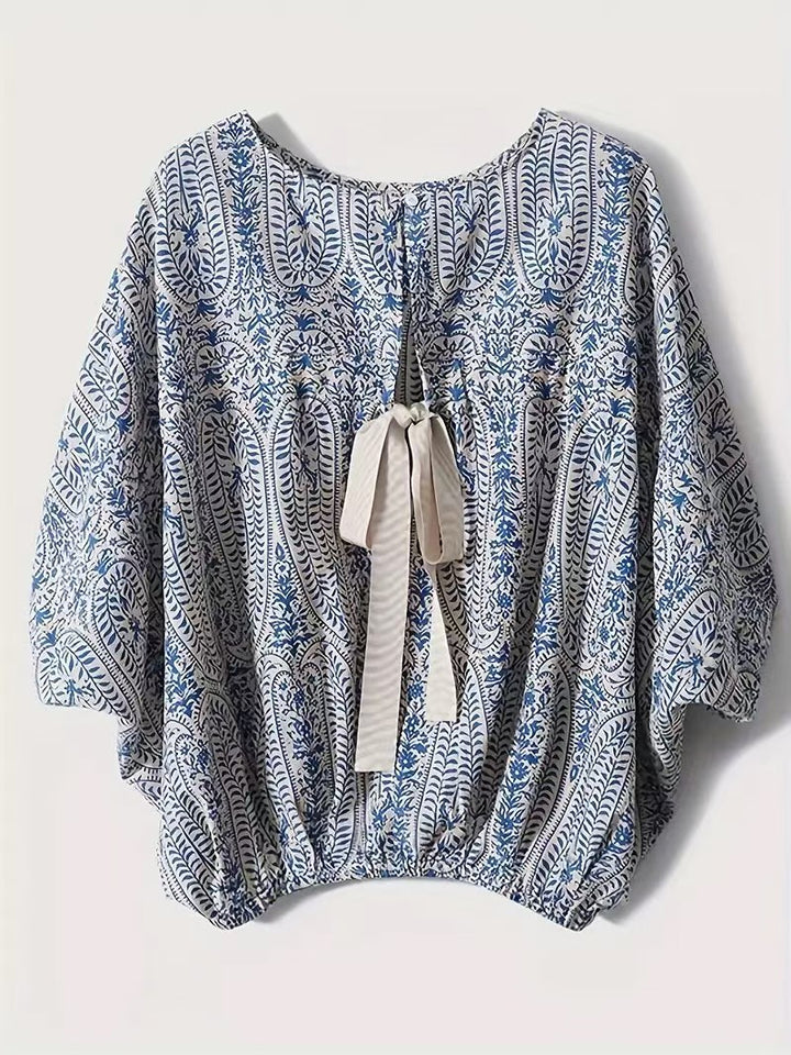 Damebluse i afslappet Boho-stil med elastisk talje og snøring i ryggen Stilla