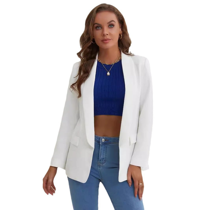 Dame blazer med elegant snit og formelle detaljer Stilla