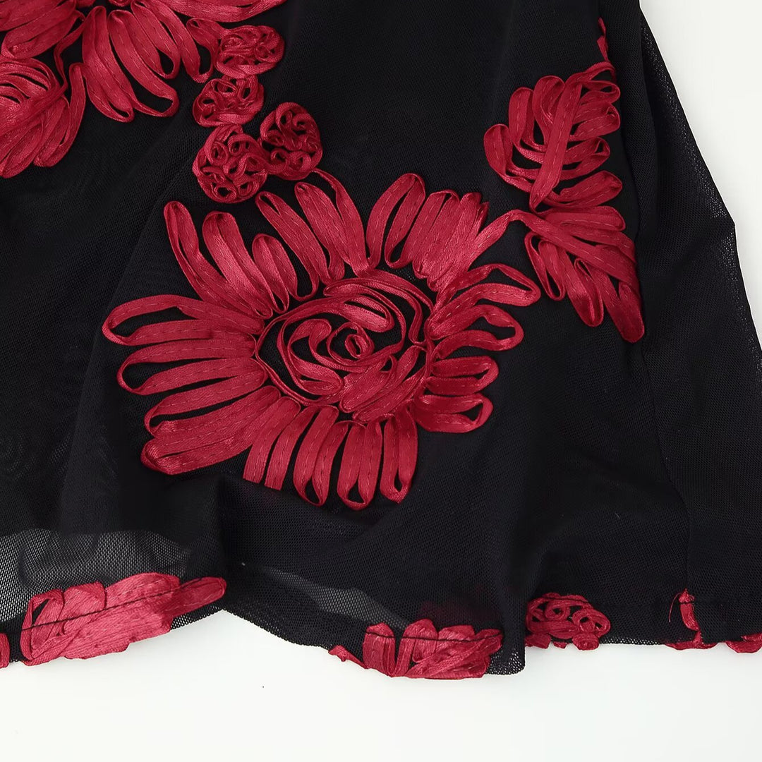 Femme Floral Maxi Kjole med klokkeærmer og udskæring bagpå Stilla