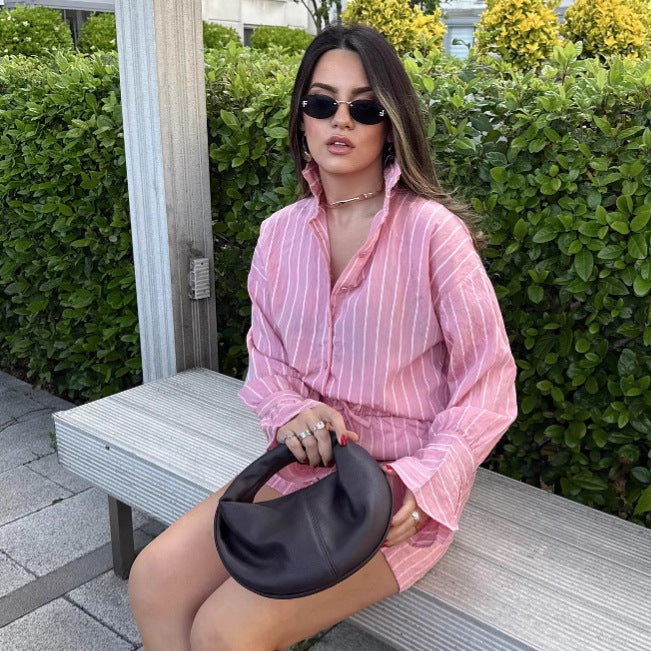 Dame Lækkert striped blusekjole med taljeret skæring Stilla