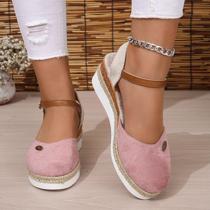 Dame Wedge-sandaler med elastiske stropper og komfortabel fodsengsdesign Stilla