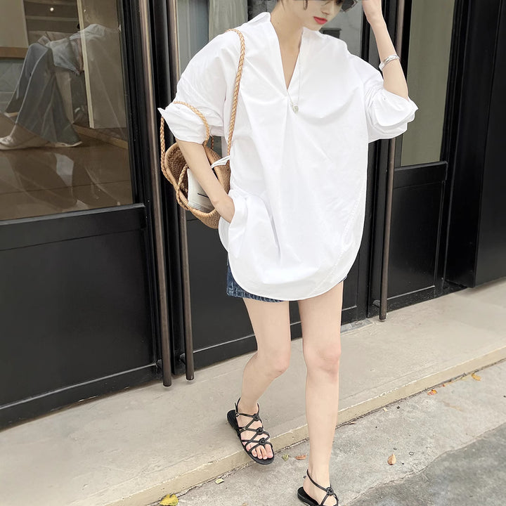 Dame afslappet og elegant bluse med asymmetrisk kant Stilla