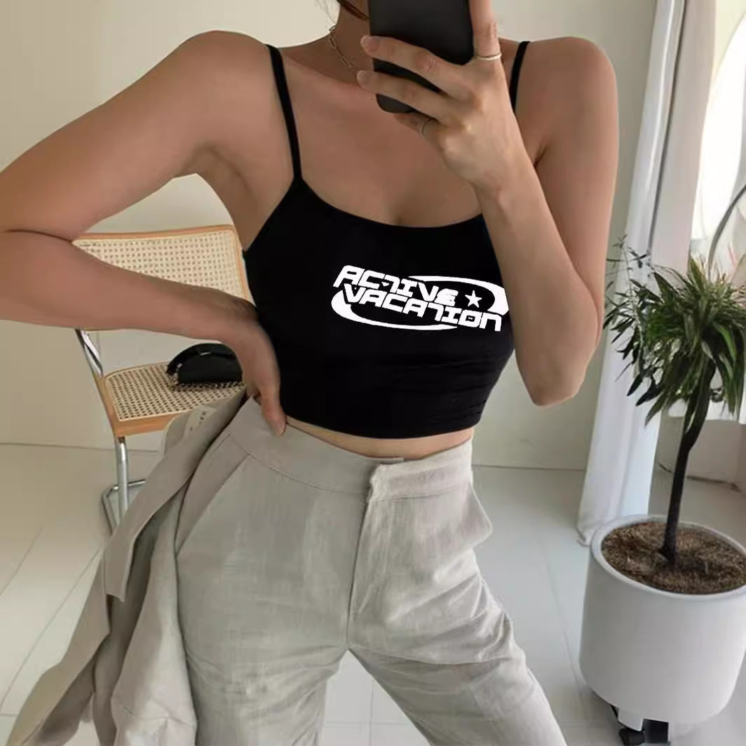 Dame Crop-Top med trendy skrift Skovae